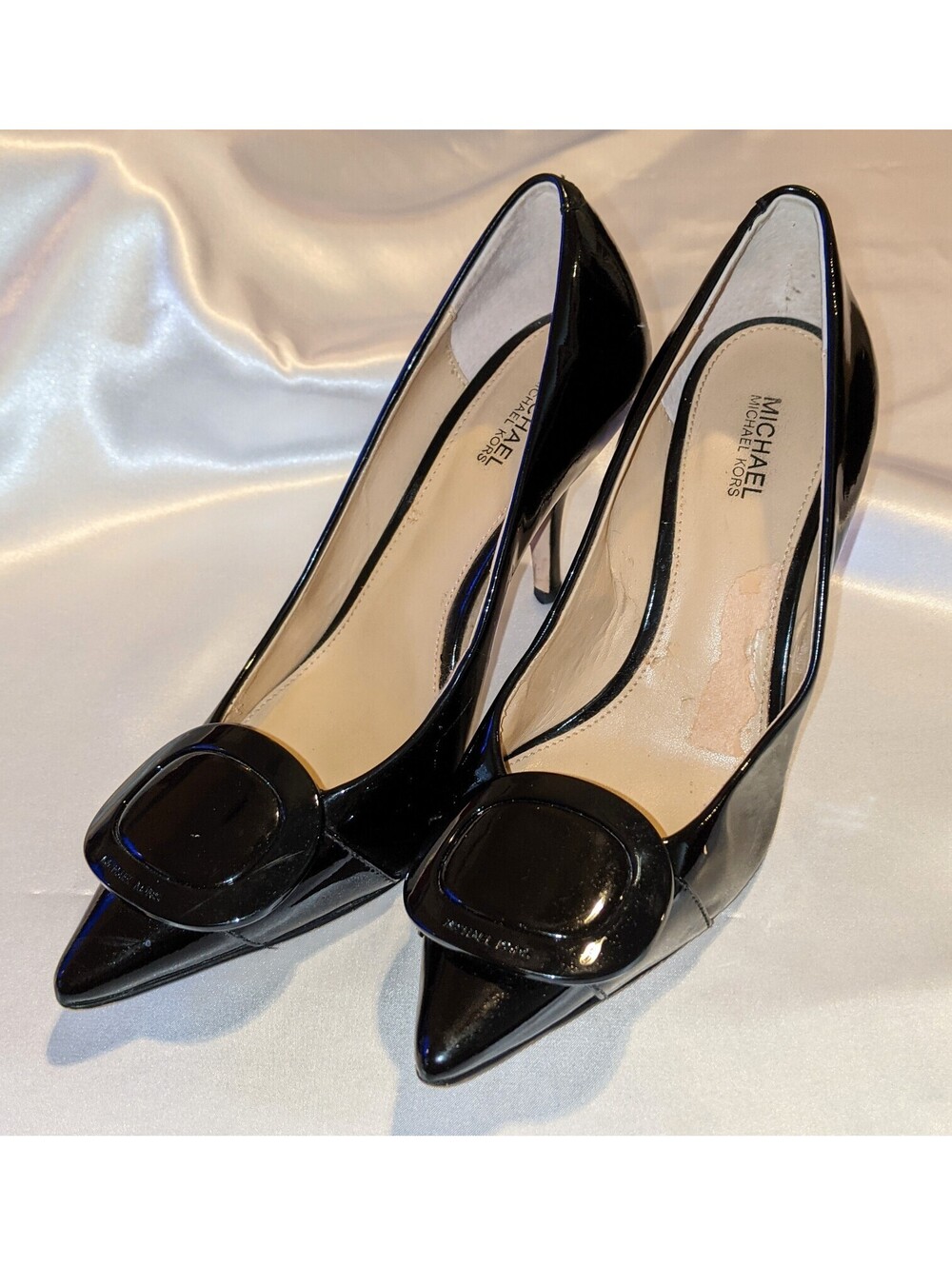 MICHAEL Michael Kors Black Patent Leather Pointed Toe Pumps Heels Size 6.5 M
